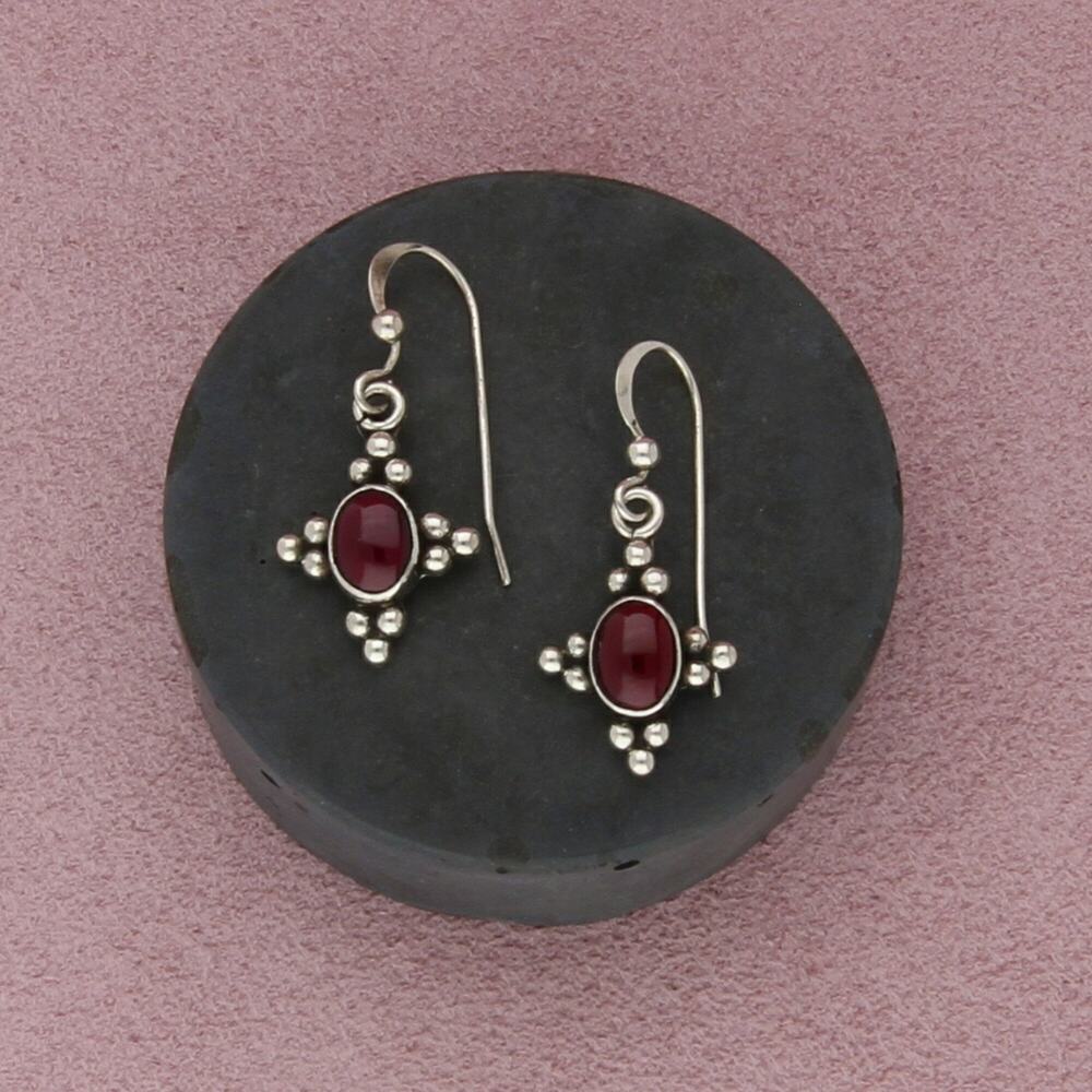 navajo sterling silver vintage garnet dangle earrings